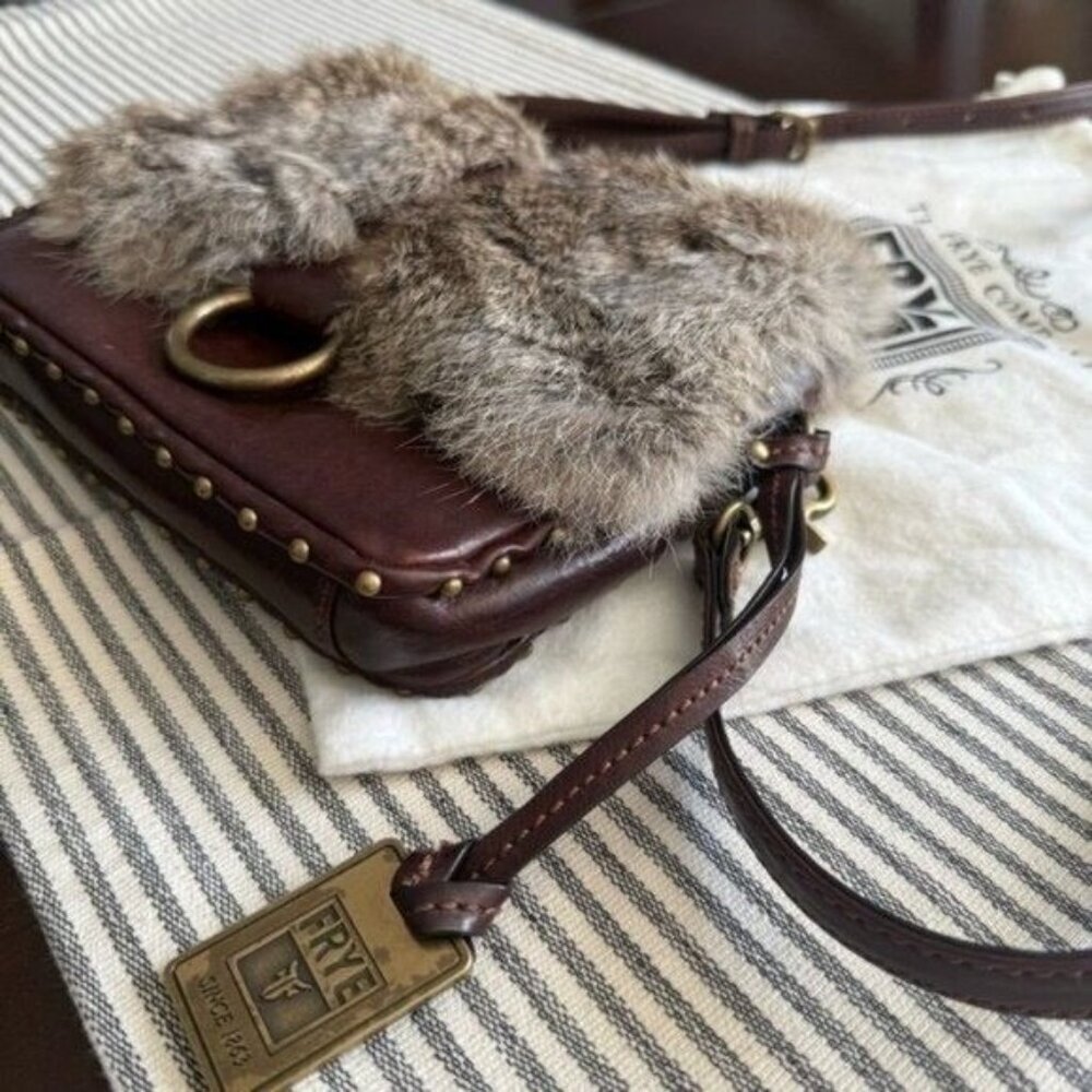 Frye Roxanne Rabbit Fur Genuine Leather Stud Studded Crossbody Bag Purse Brown • - Picture 6 of 12